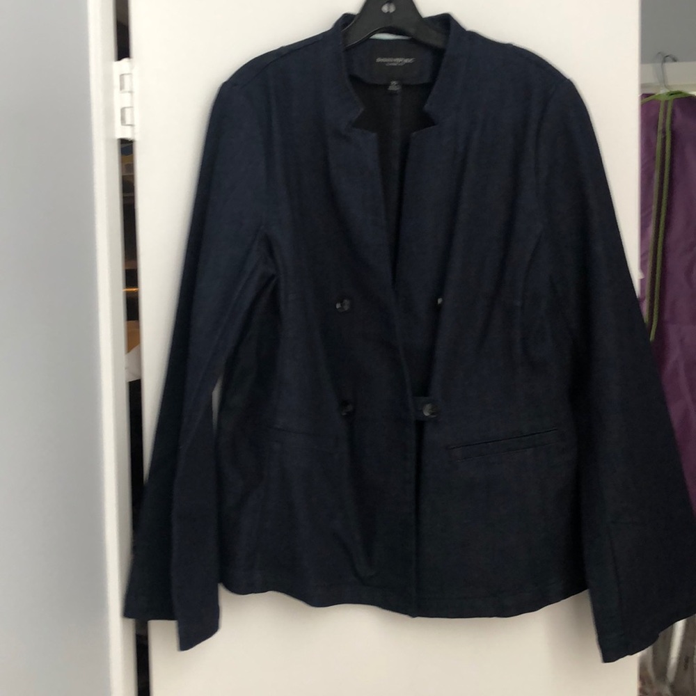 Banana Republic - navy denim blazer